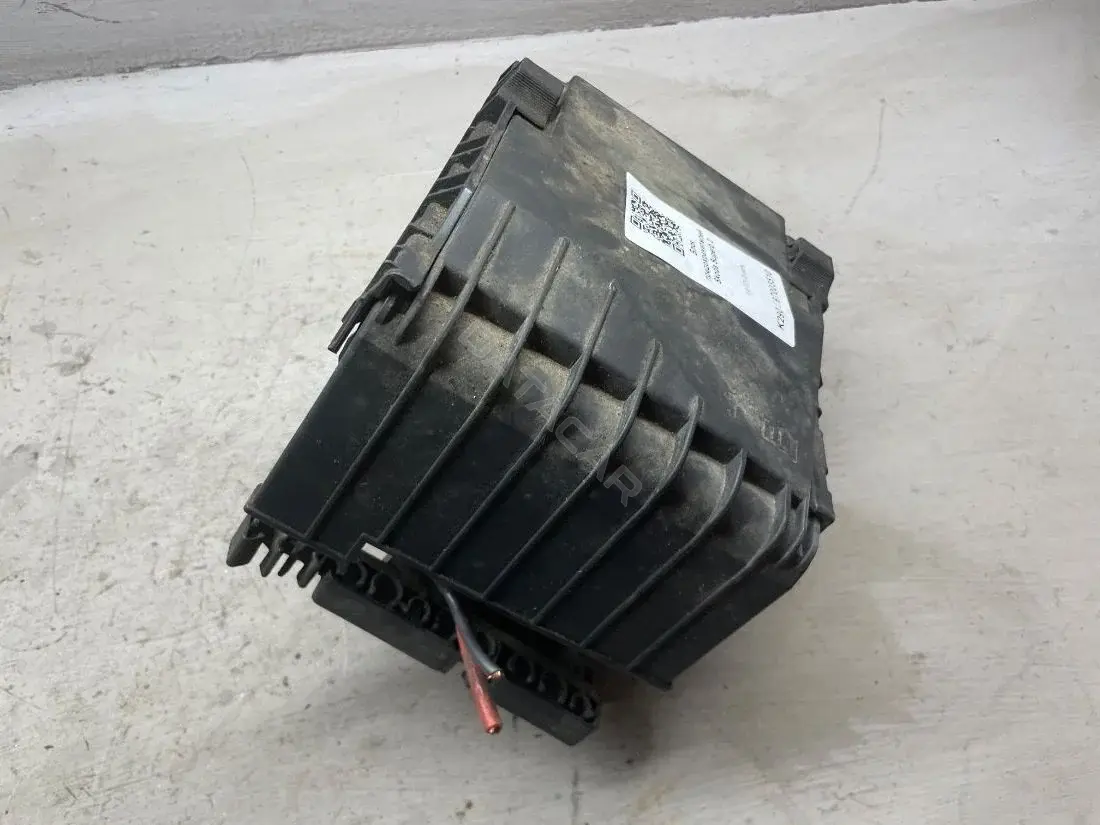 Блок предохранителей 1K0907361C, 1K0937118, 1K0937132F