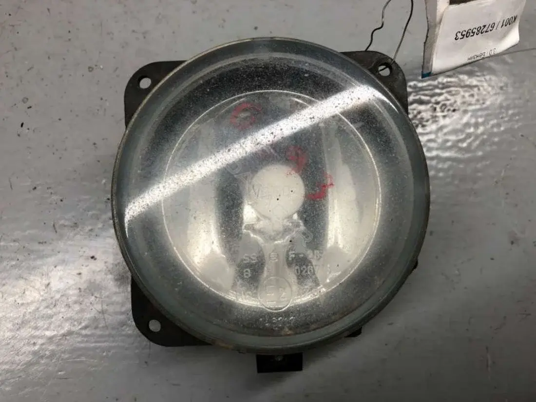 Противотуманные фары YL84-15A254-CB