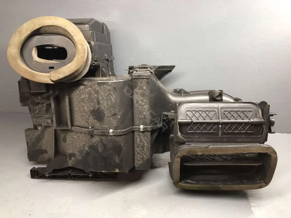 Корпус отопителя (печки) 5Z0819003K, 6Q0819875B, 6Q1819061C