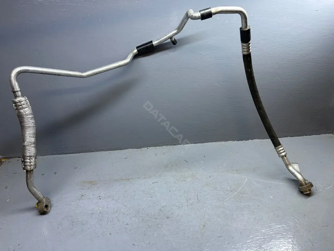 Трубка кондиционера 3C0820743M