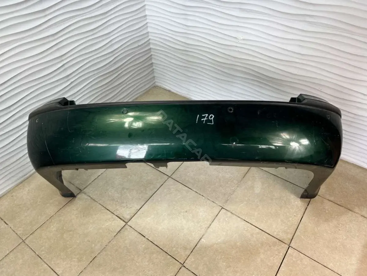Задний бампер 1U9807421H