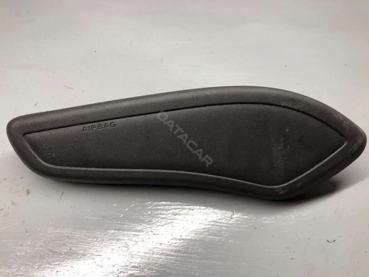 Подушка безопасности DG9354611D10AE35B8