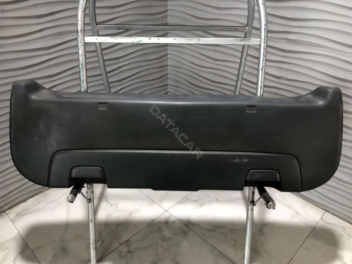 Обшивка крышки багажника 83771-86C00