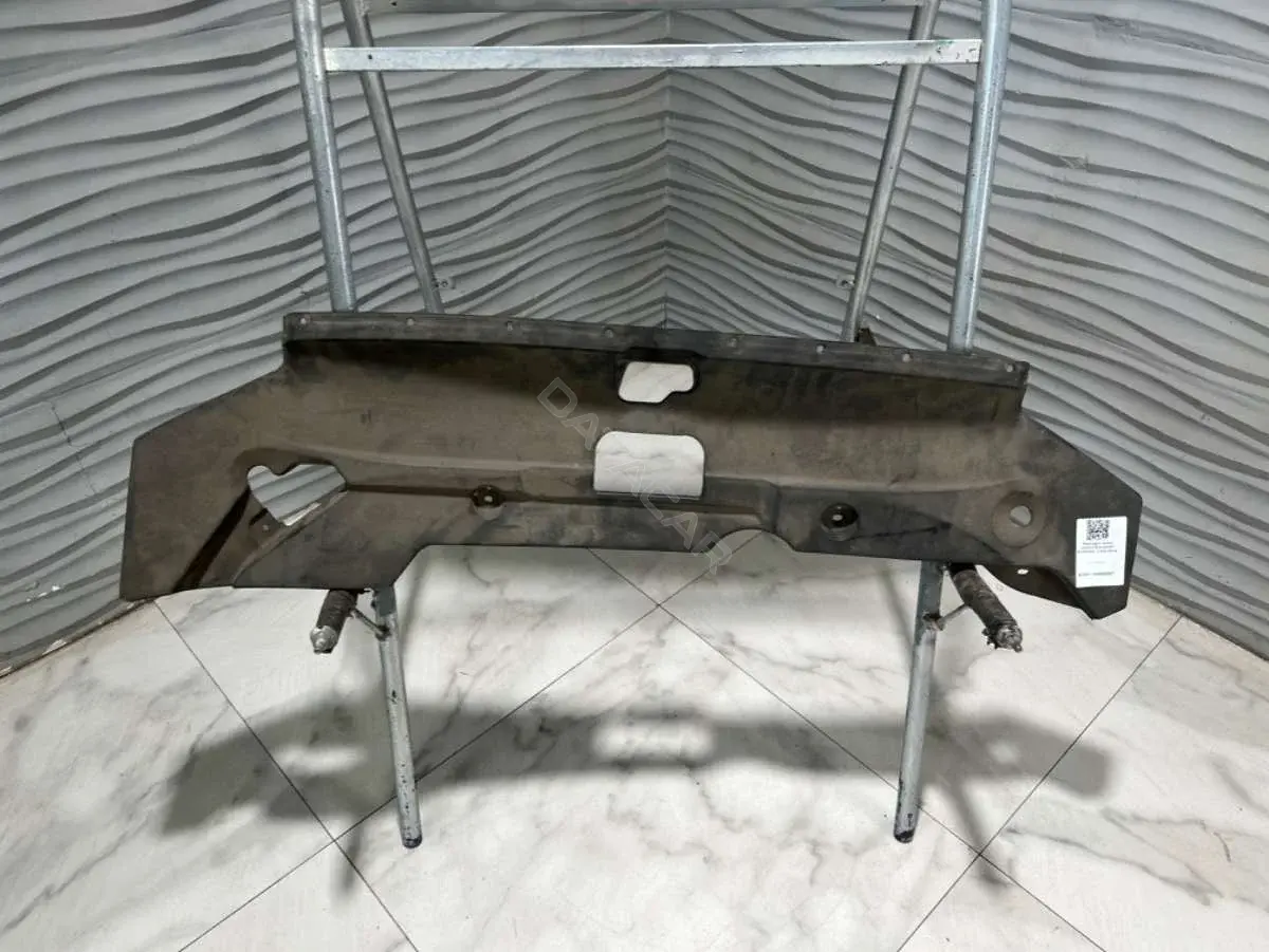 Накладка замка капота 6400-C948