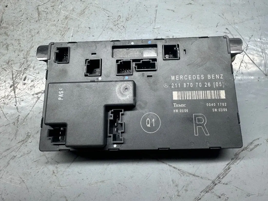 Блок управления двери A2118707026