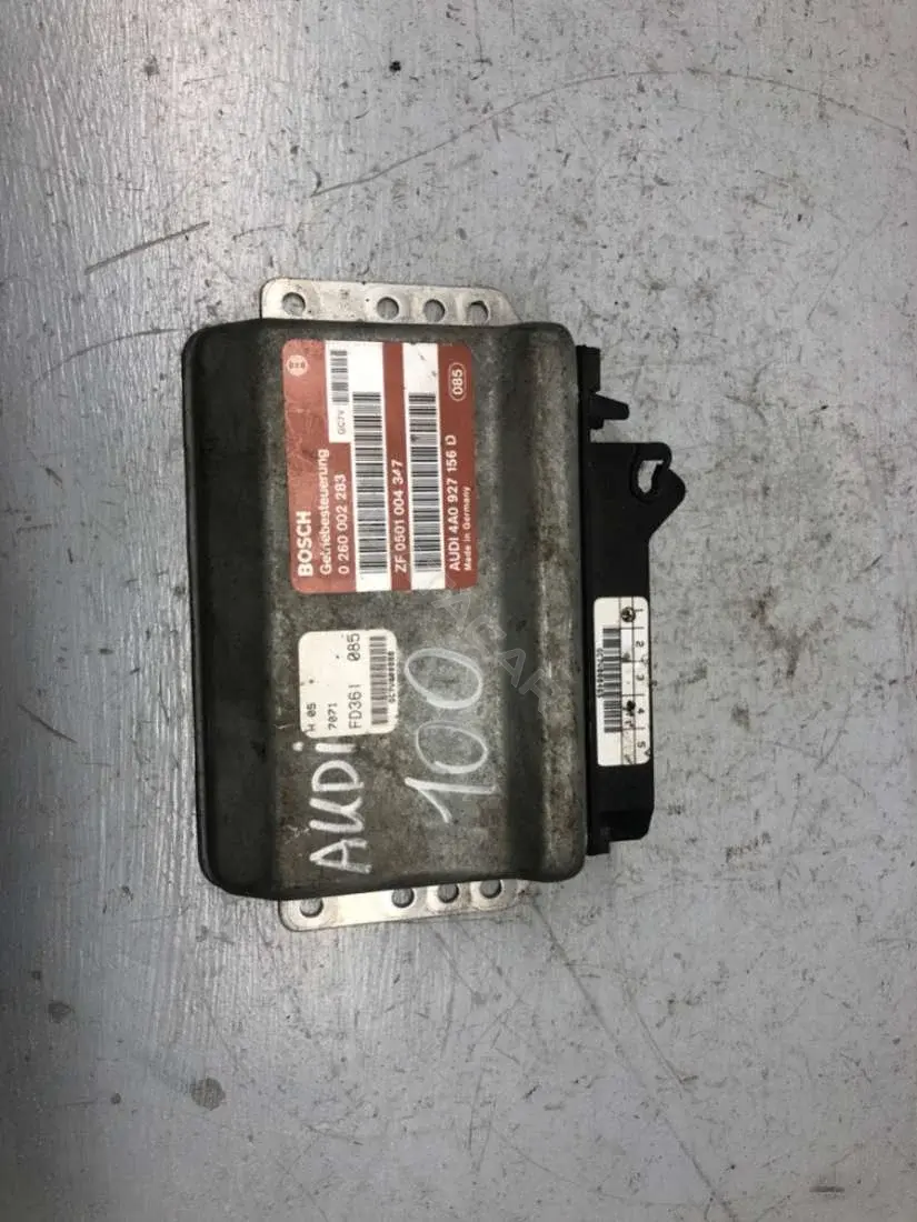 Блок управления АКПП 0260002283, 4A0927156D, BOSCH