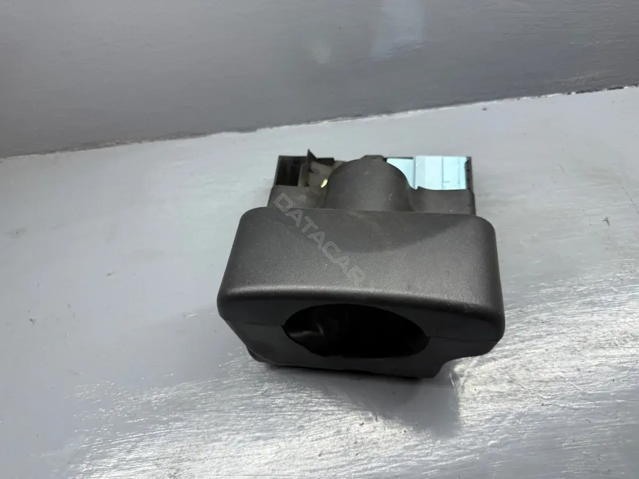 Кожух рулевой колонки QRB500220PVJ