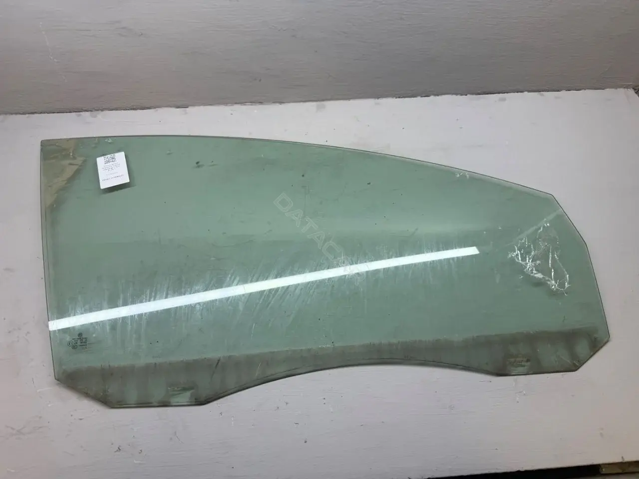 Стекло двери 5M0845202