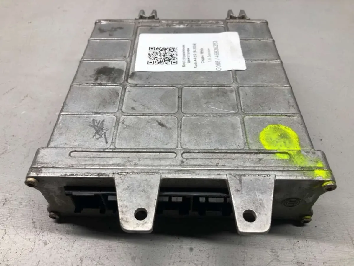 Блок управления двигателем 0261203554, 8D0907557B, BOSCH