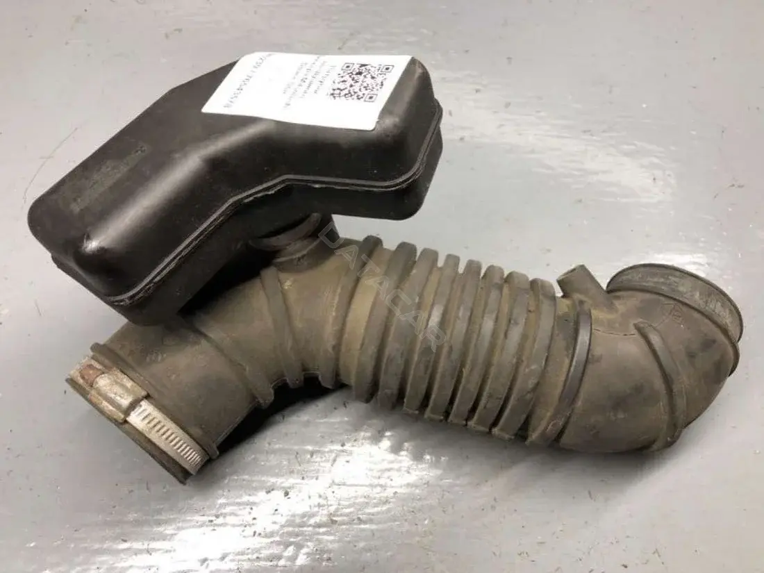 Патрубок воздушный MR258907, MR355218