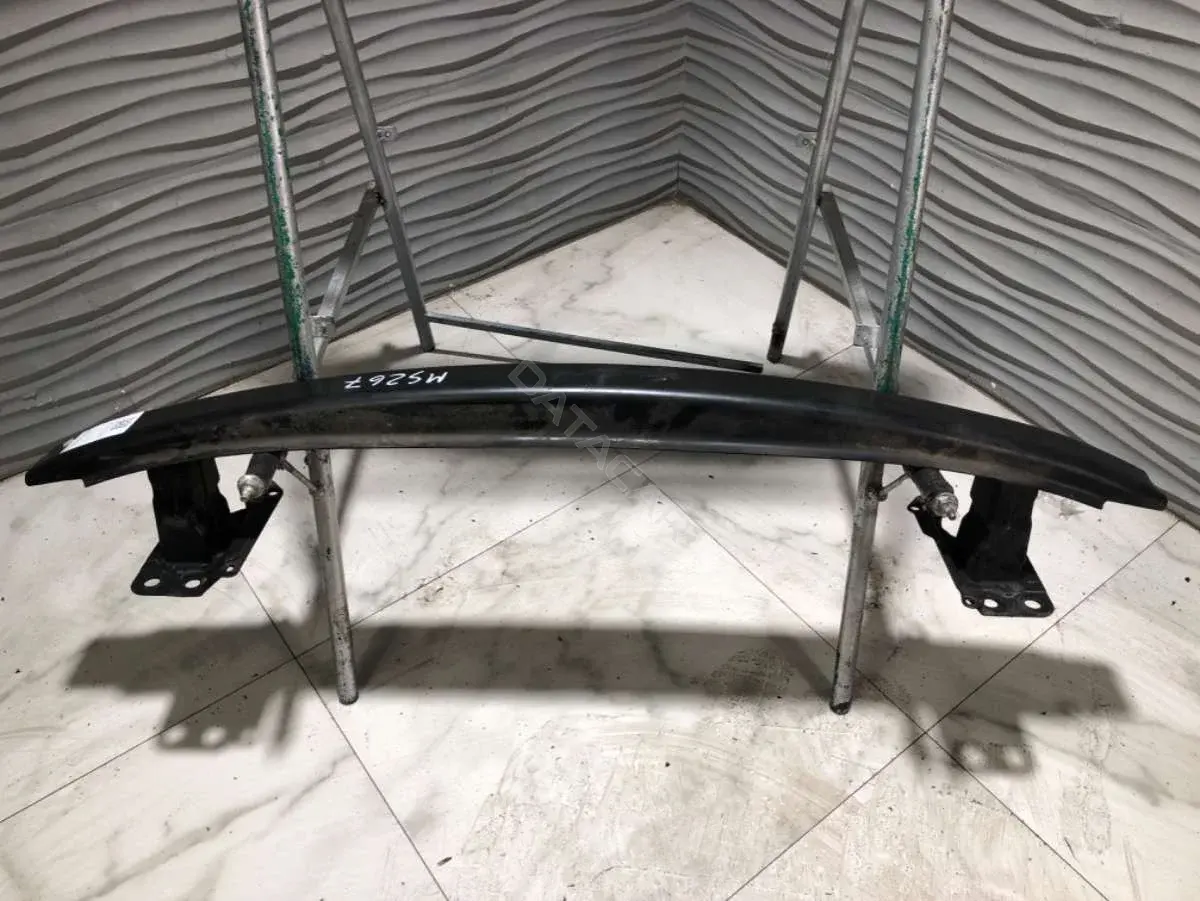 Усилитель бампера 6Q0806563, 6Q0806564