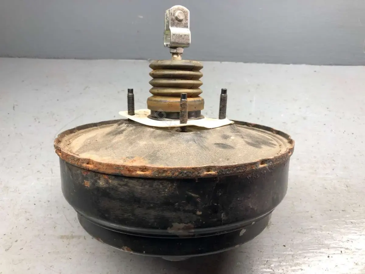 Вакуумный усилитель тормозов BB615-00900