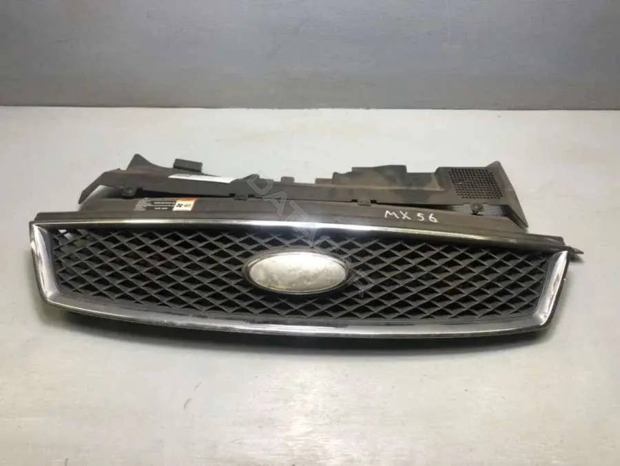 Решетка радиатора 3M51-16613AF, 3M51-R8B271AD, 3M61-R8136