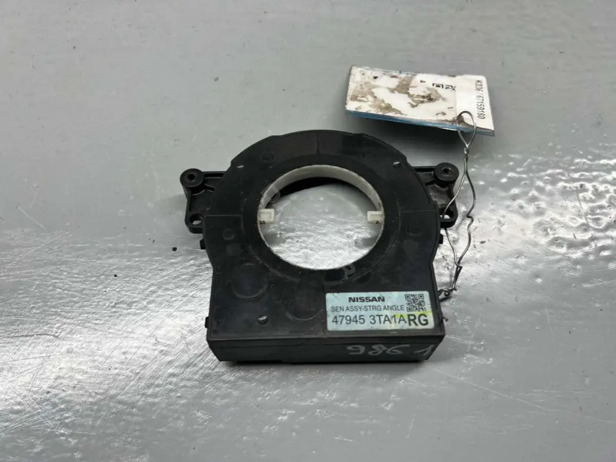 Датчик угла поворота 47945-3TA1A