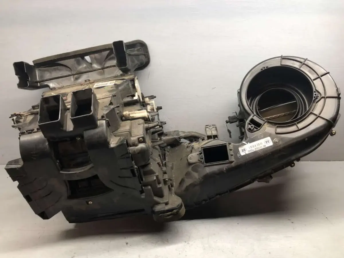 Корпус отопителя (печки) 4B1820005L, MF117200-0342, MF443200-0252