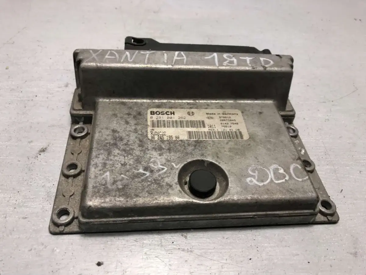 Блок управления двигателем 0281001262, 9624519580