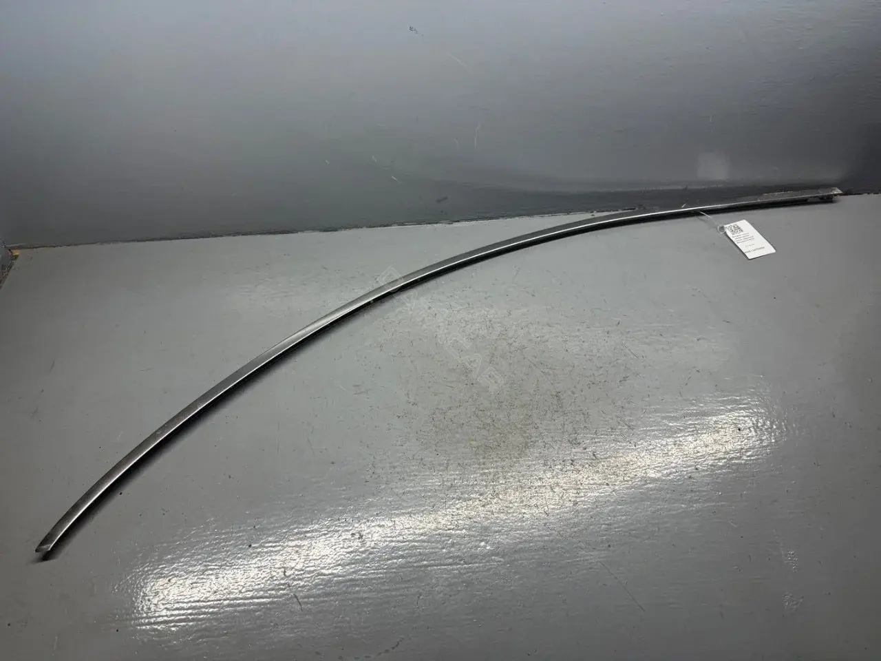 Молдинг стекла A2216980680