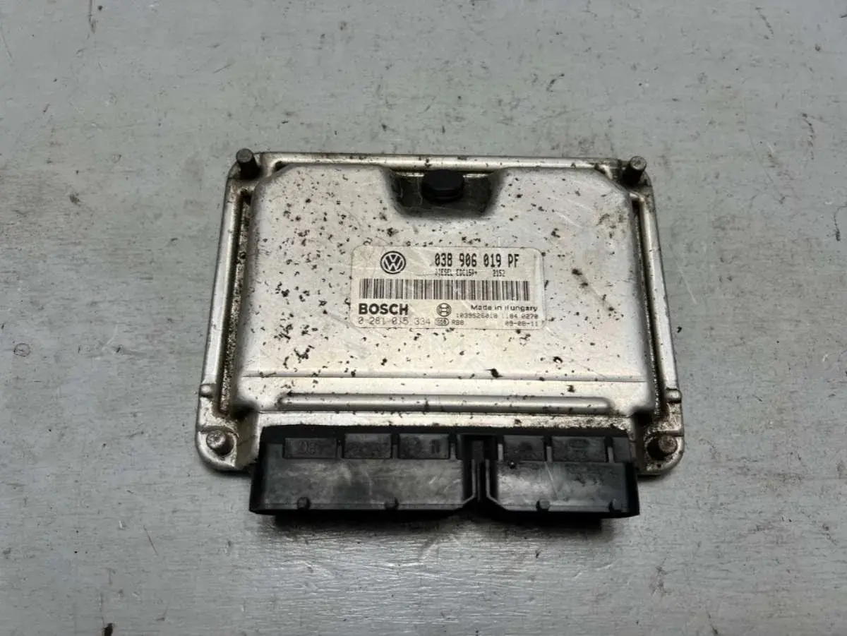 Блок управления двигателем 0281015334, 038906019PF, BOSCH