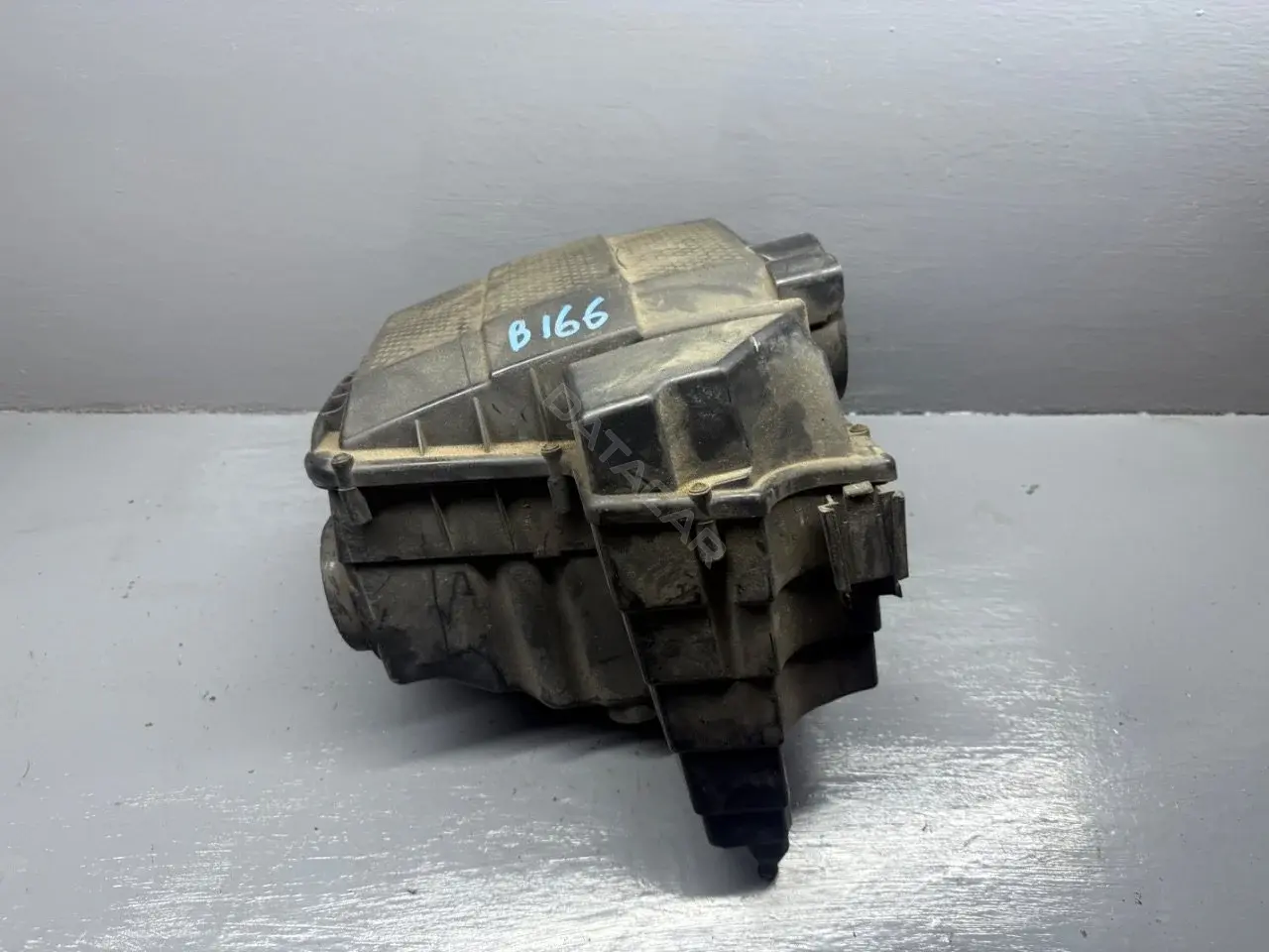 Корпус воздушного фильтра PHB000498