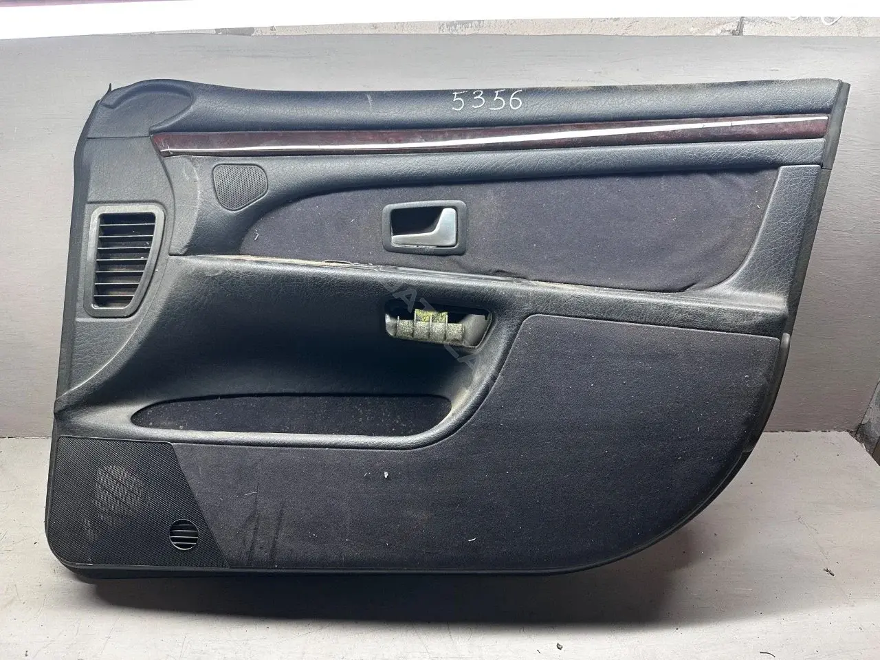 Дверная карта 4D0867106E