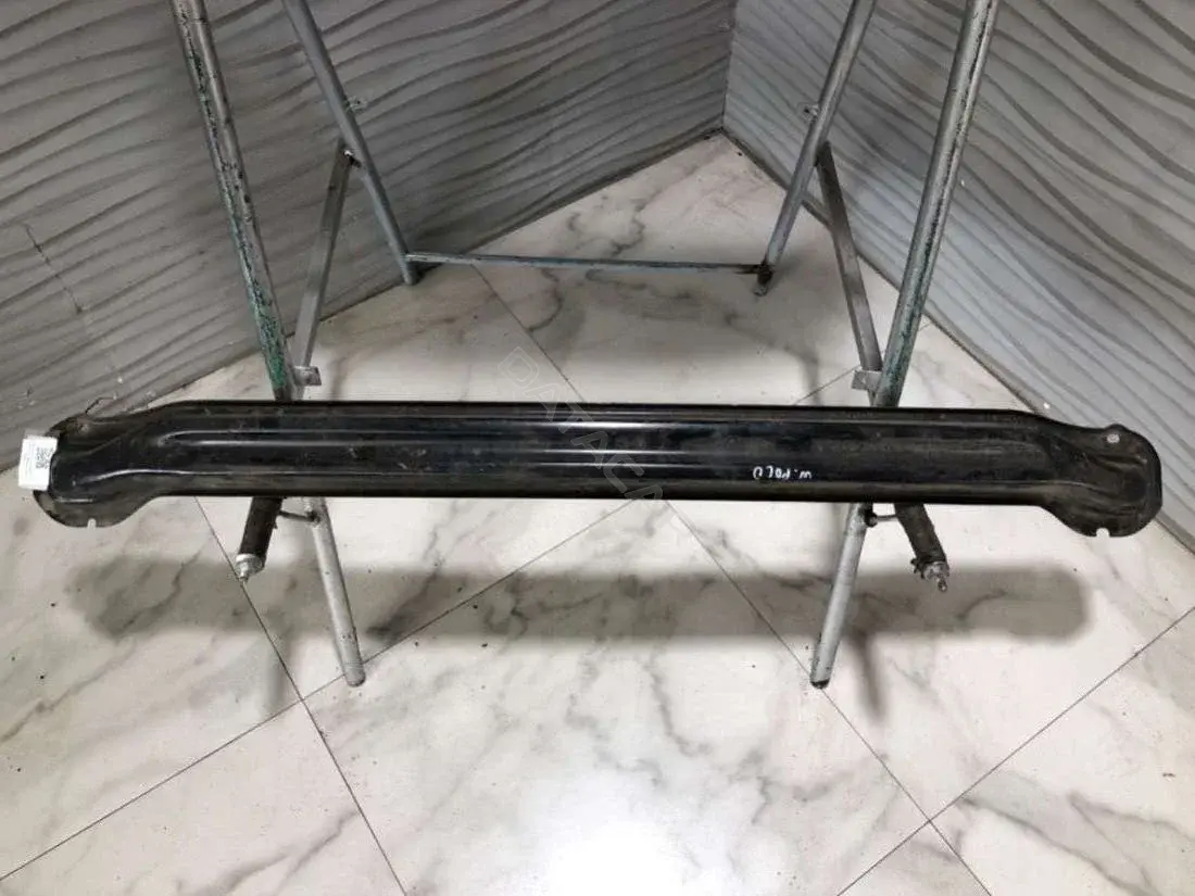 Усилитель бампера 6N0807311A