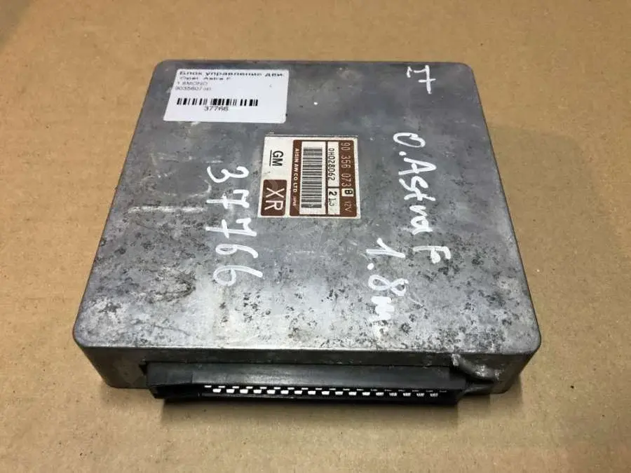 Блок управления двигателем 90356073B, Aisin, XR