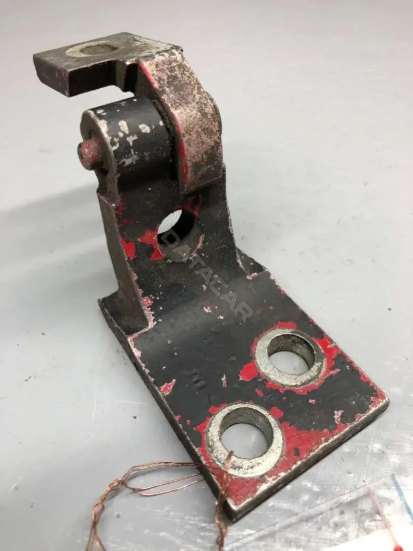 Петля двери 6K0831402