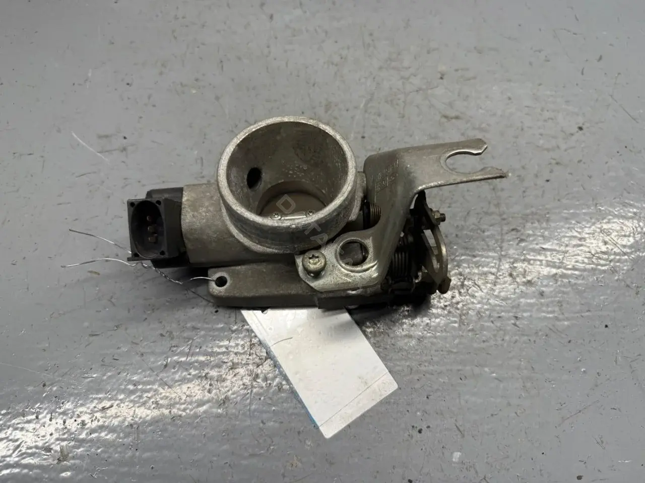 Дроссельная заслонка 928F9U538DA, 95BF9B989