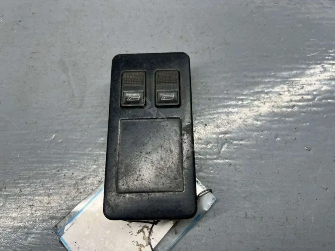 Блок управления стеклоподъемниками 4A0959515A, 4A0959521A