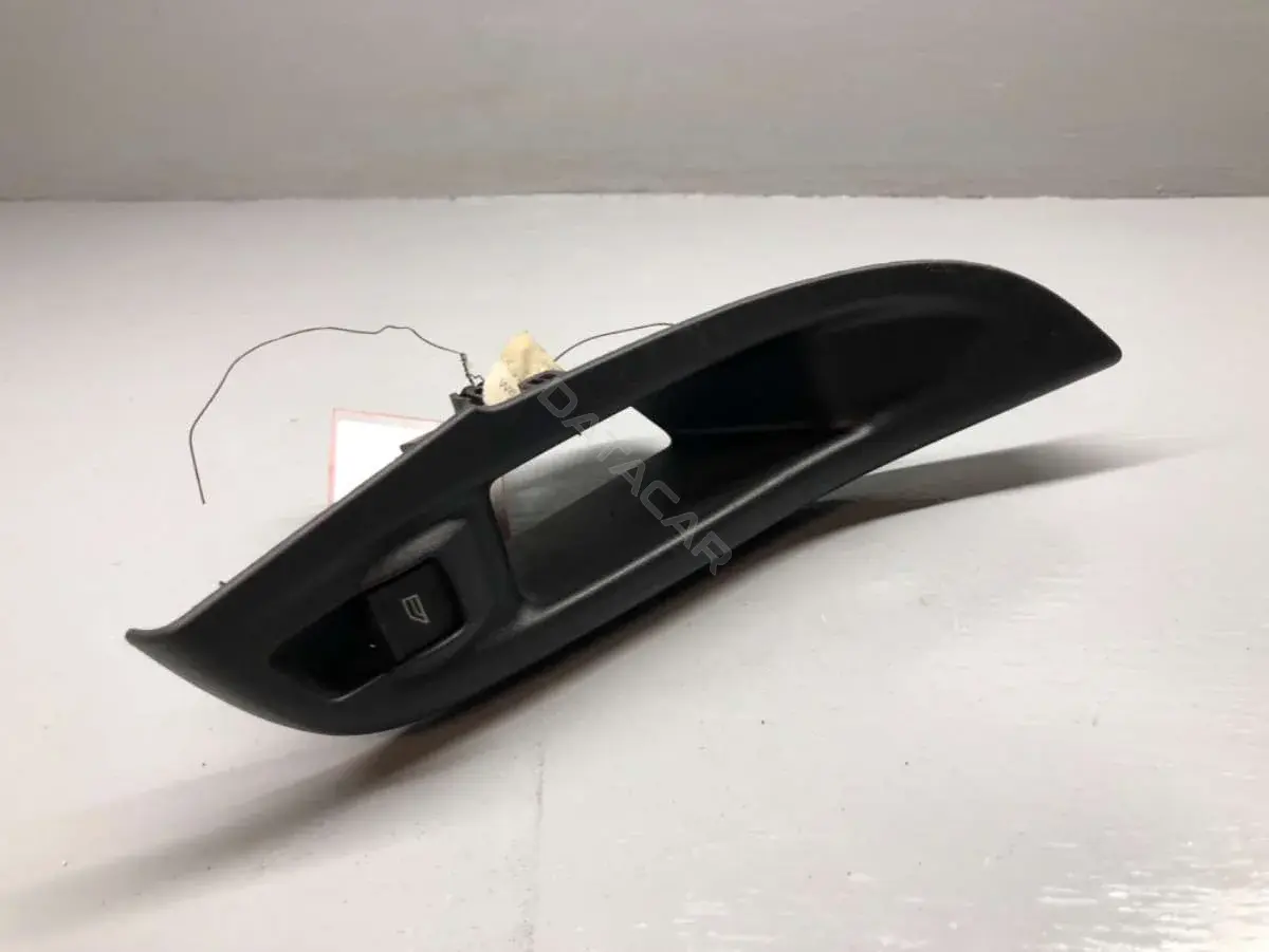 Кнопка стеклоподъемника BM51-A237W20-BBW, BM5T-14529-BA