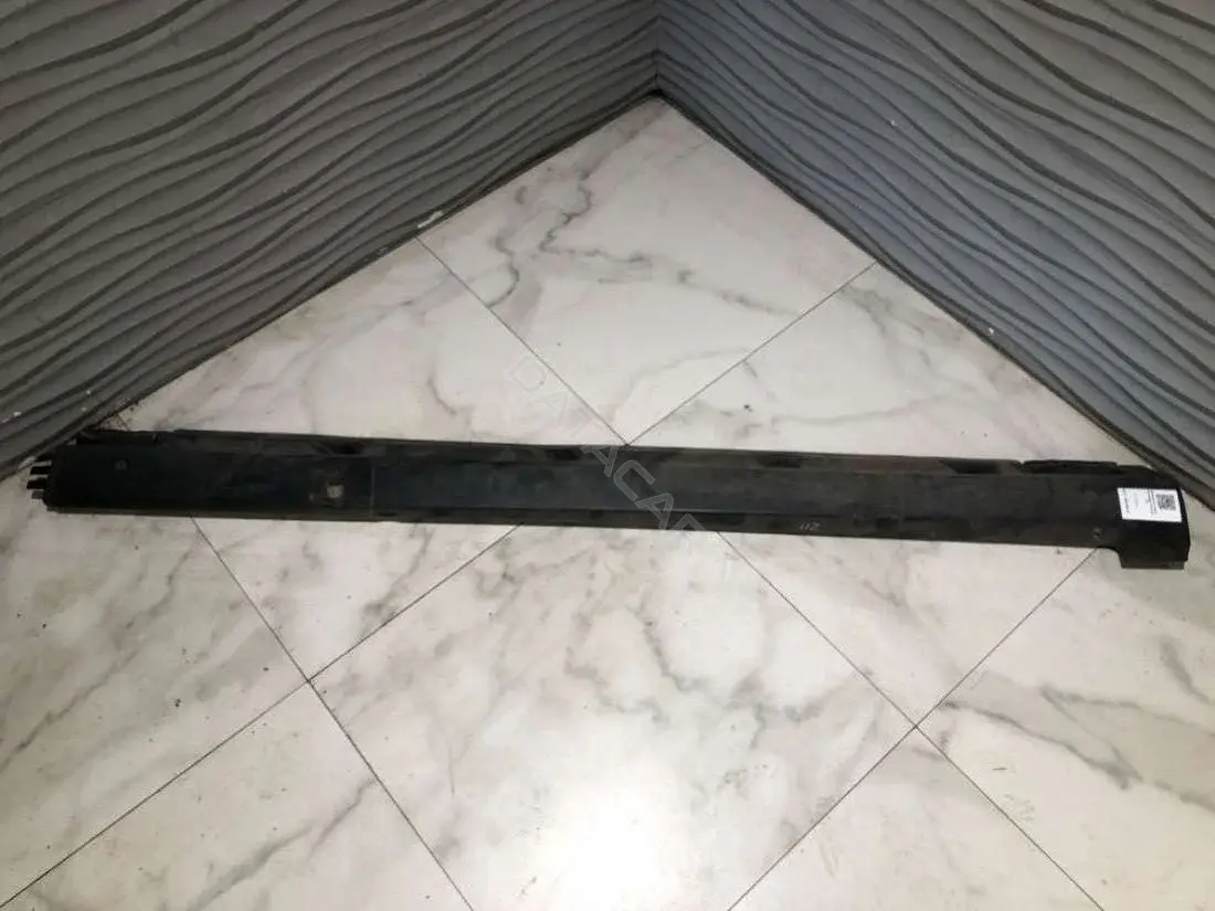 Накладка на порог 3C0853855A