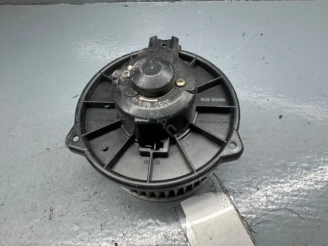Моторчик печки 502725-0770, 7425060G10, 894000-0050