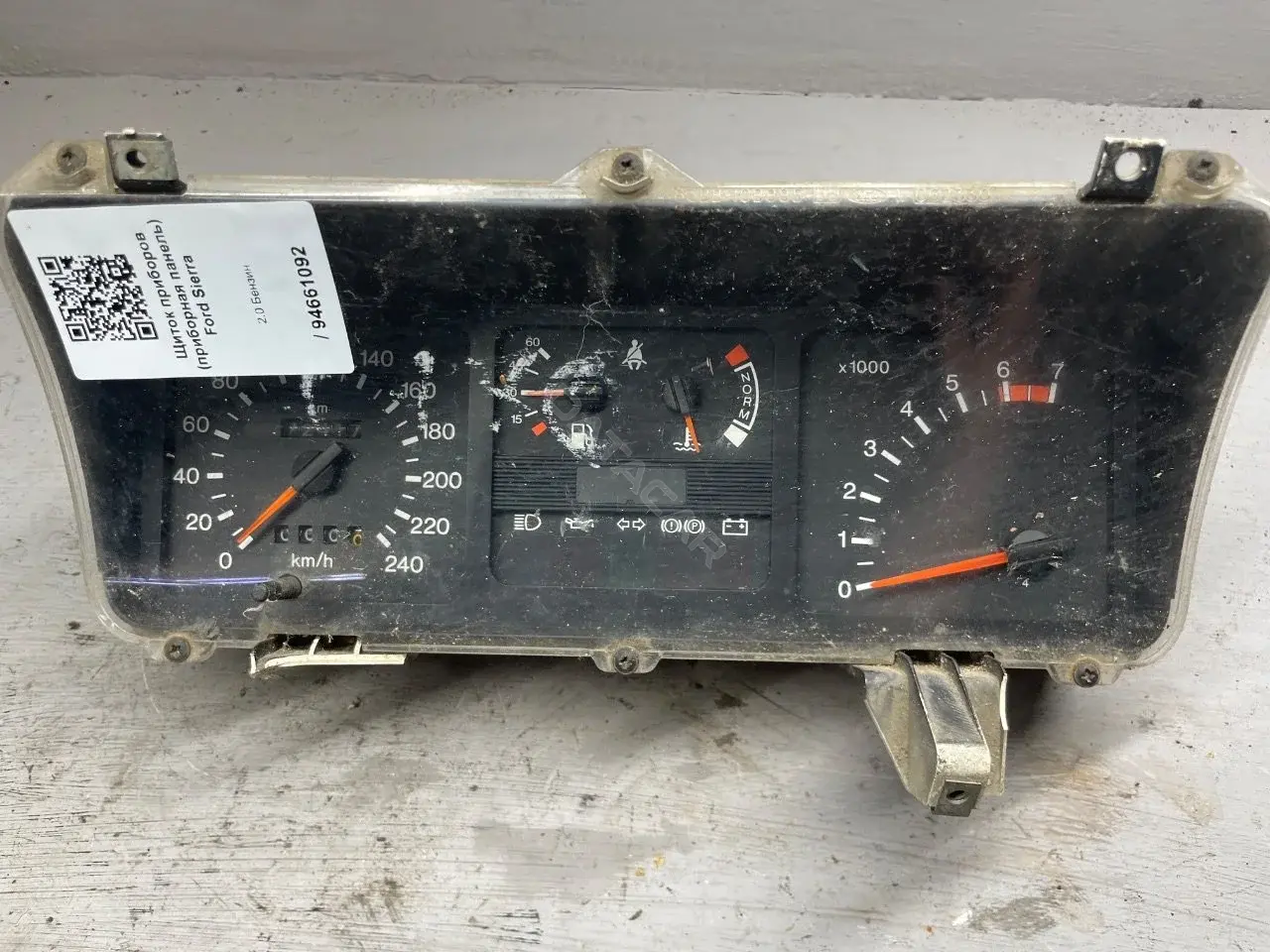 Панель приборов 87BB-10848-CA