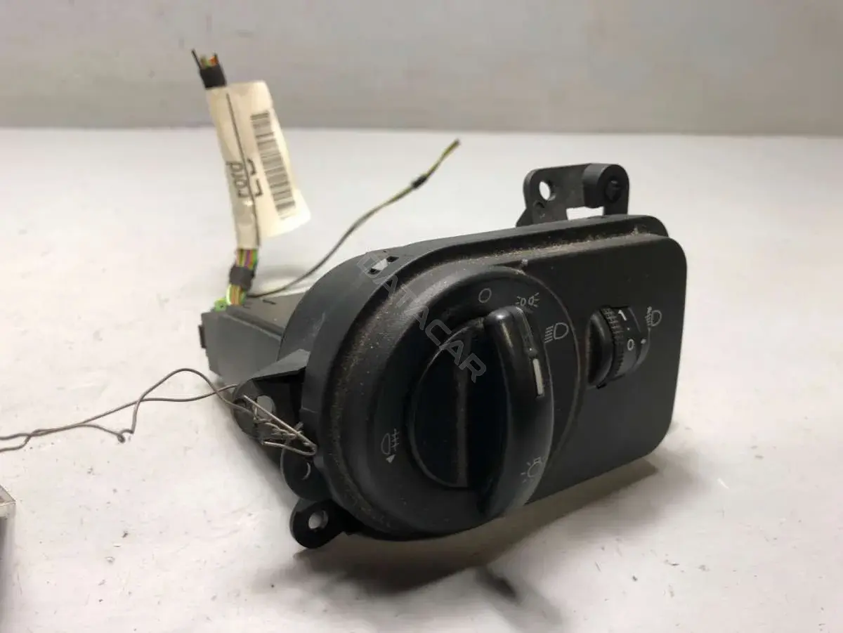 Переключатель подрулевой 2S6T13A024AC