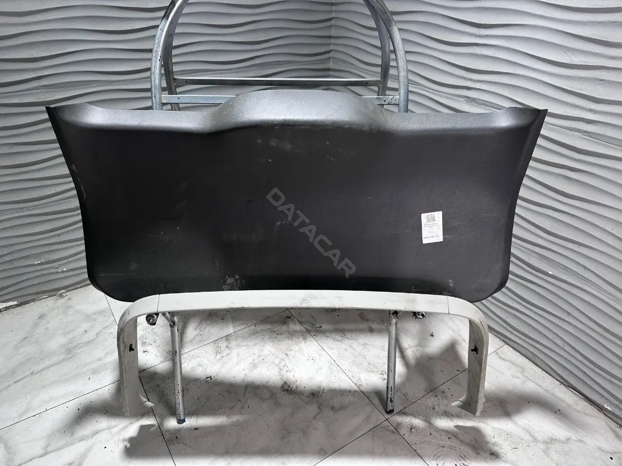 Обшивка крышки багажника 4M51-R46404-AW