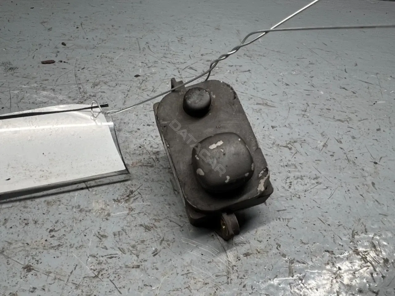 Джойстик регулировки рулевой колонки 4D0907703B
