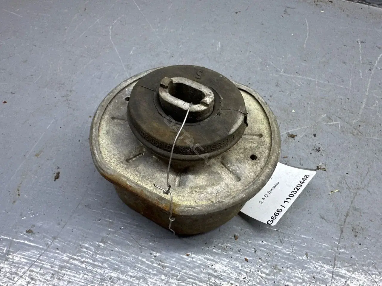 Подушка КПП 701199201B