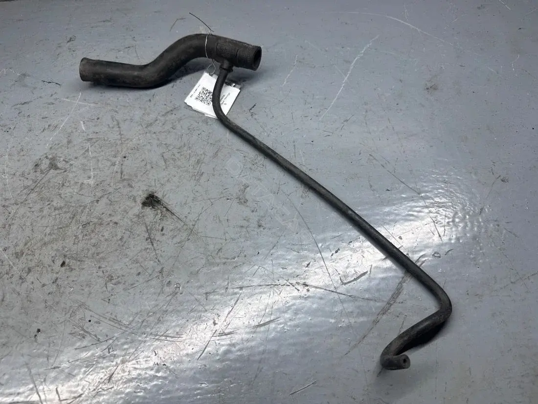 Патрубки системы охлаждения 90411876