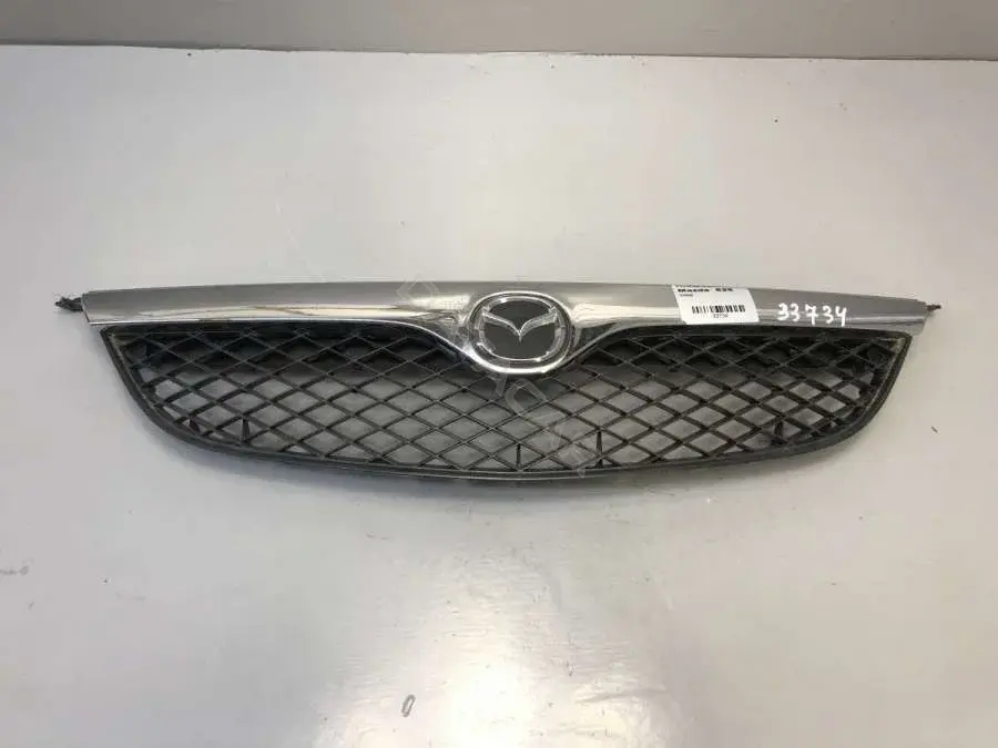 Решетка радиатора GE4V50719