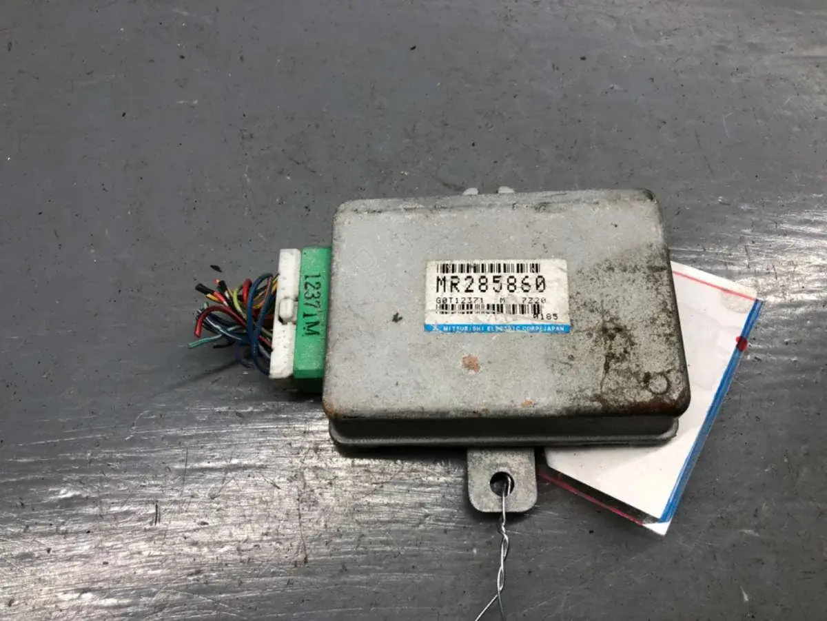 Блок круиз-контроля MR285860
