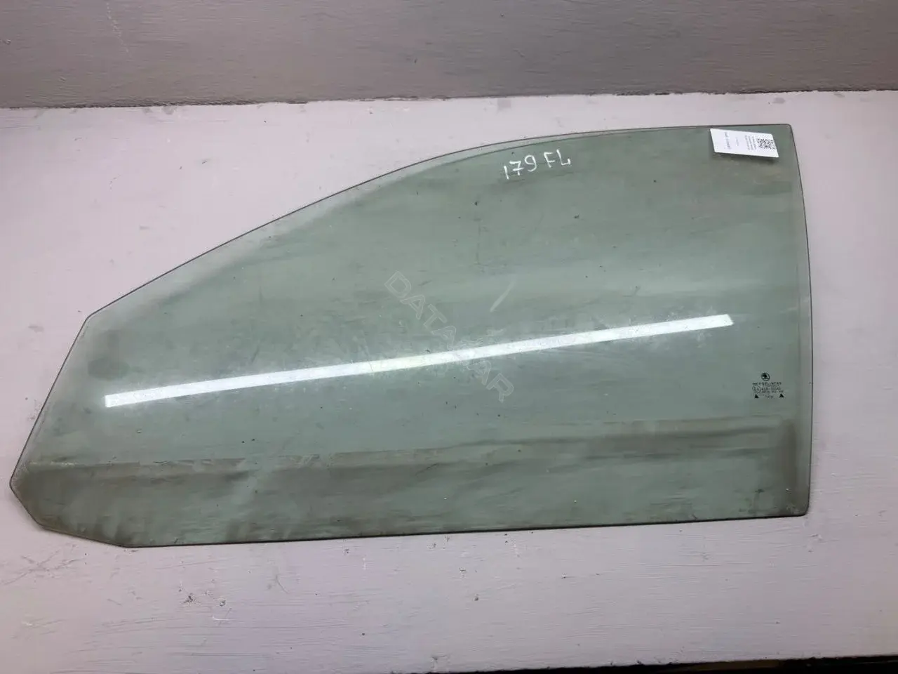 Стекло двери 1U9845206A