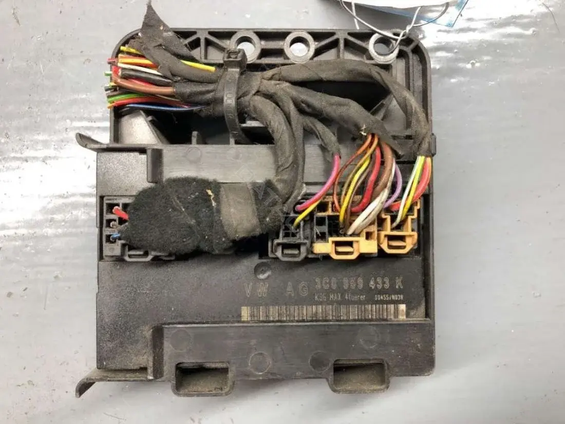 Блок комфорта 3C0959433K