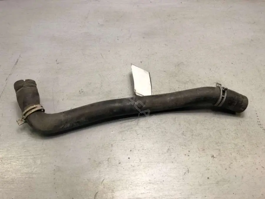 Патрубки системы охлаждения 3M5H8260MD