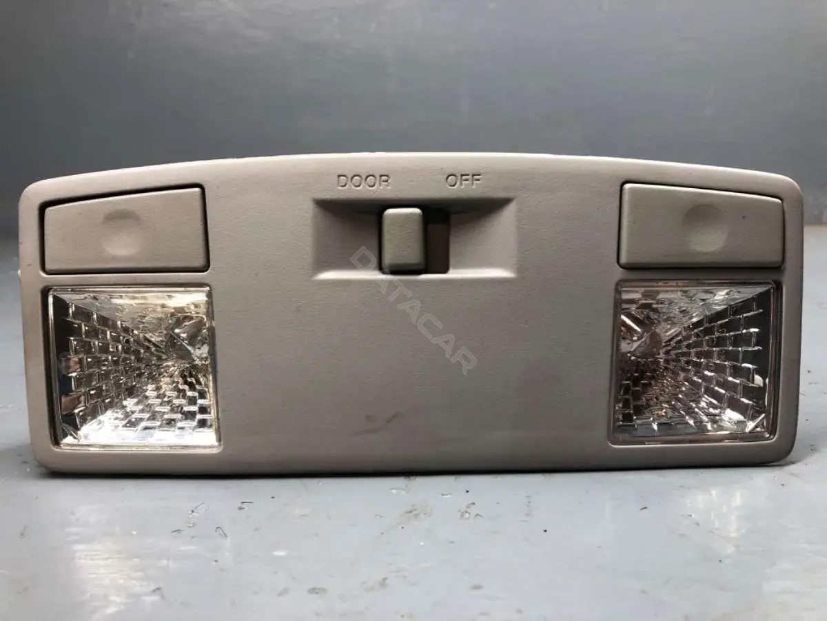 Плафон освещения салона D350-51-310D30, D350-51-310E30