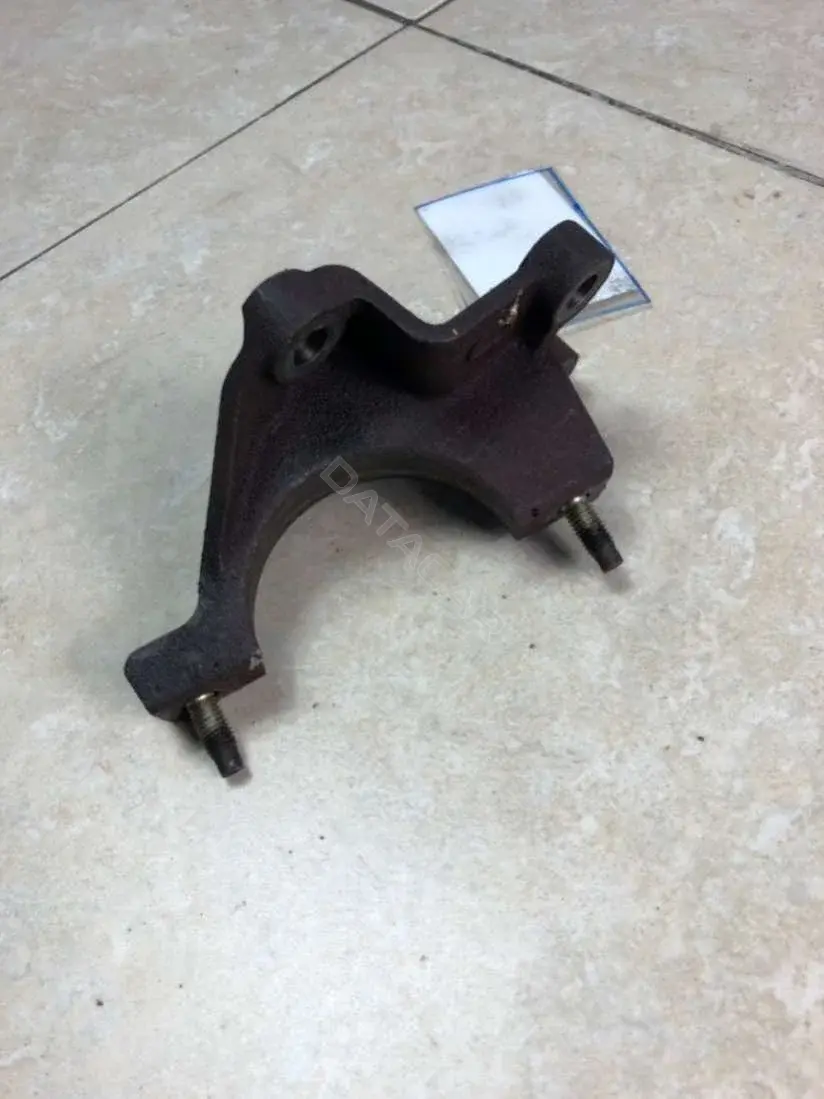 Кронштейн полуоси 2S613K305AE