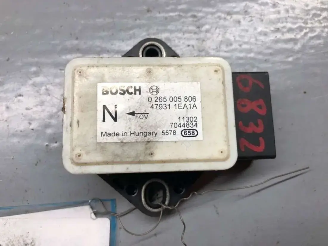 Датчик ускорения 0265005806, 47931-1EA1A, Bosch