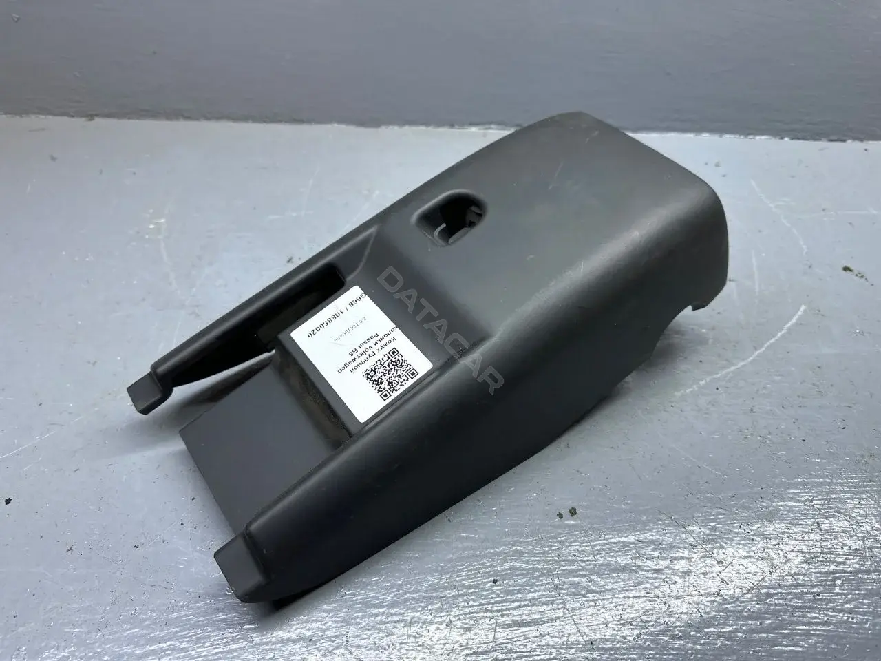 Кожух рулевой колонки 3C0858559E, 3C0858566E