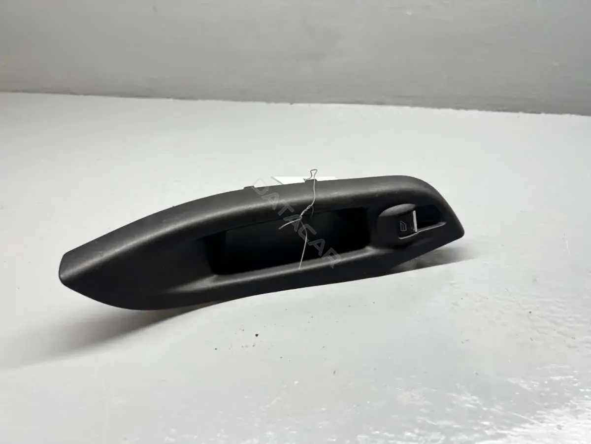 Кнопка стеклоподъемника BM51-237W20-BAW, BM5T-14529-AA
