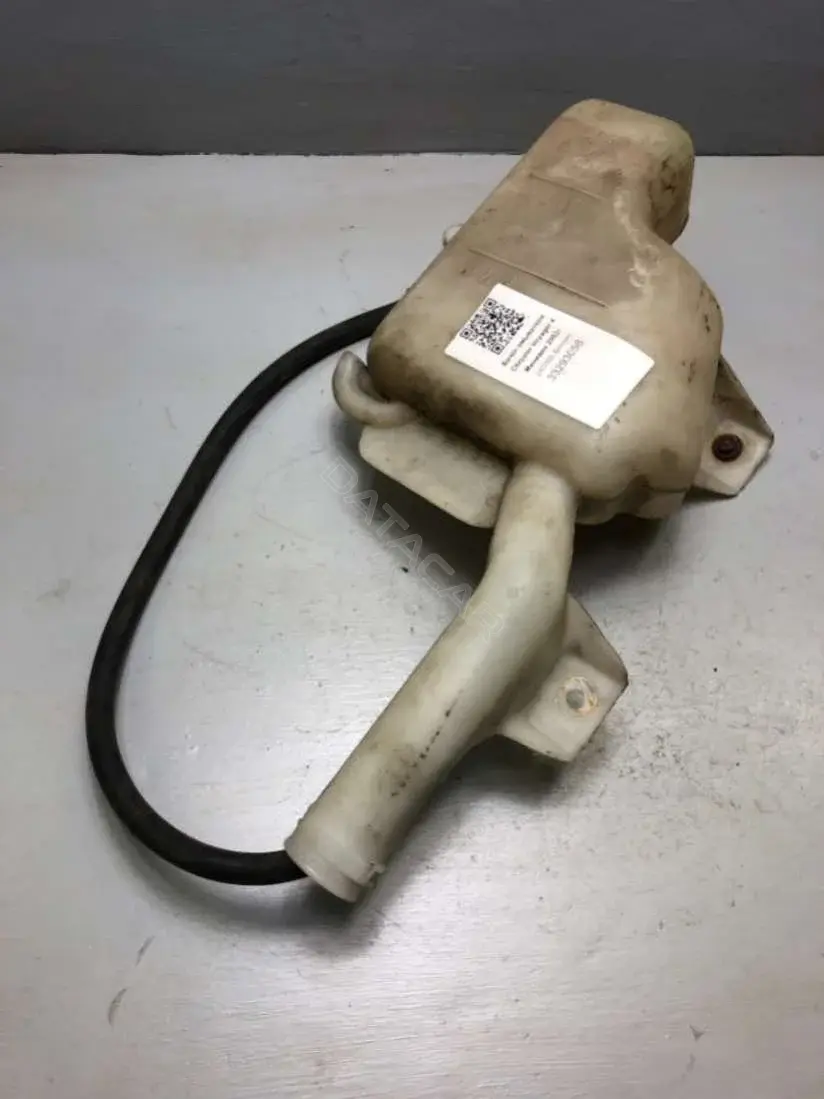 Бачок омывателя 04809451AB
