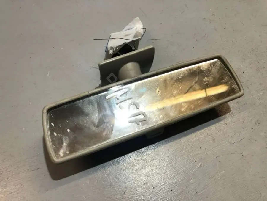 Внутреннее зеркало E1010749